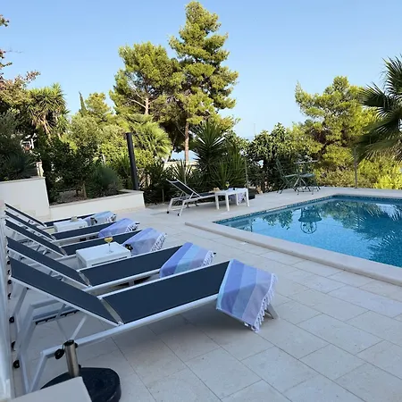 Leonardo Appartement *