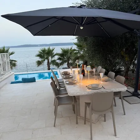 Leonardo * تروغير