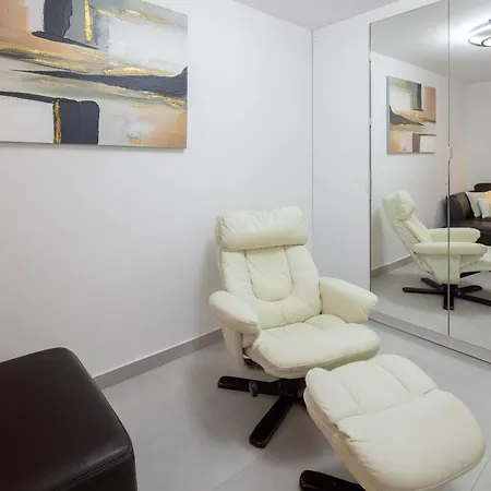 شقة Leonardo تروغير