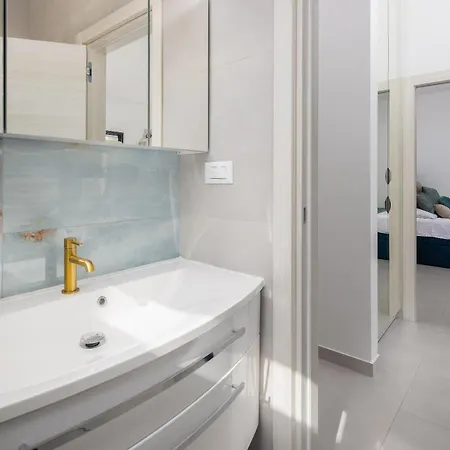 Leonardo تروغير