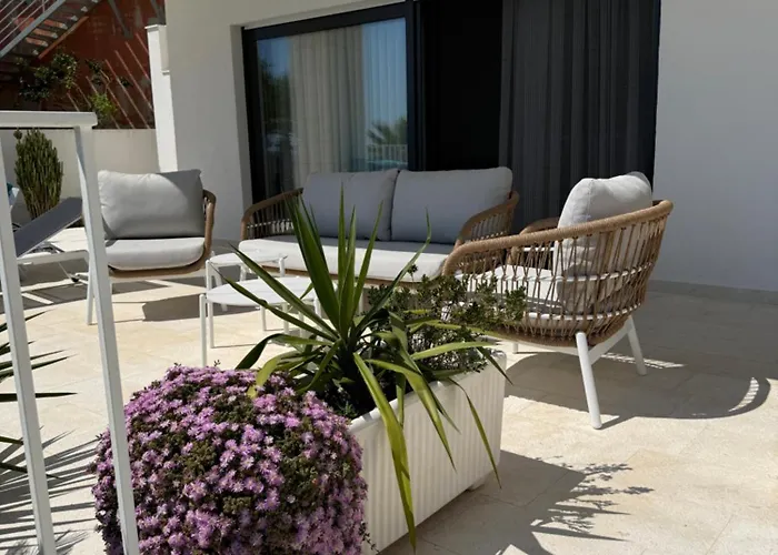 Apartment Leonardo Trogir