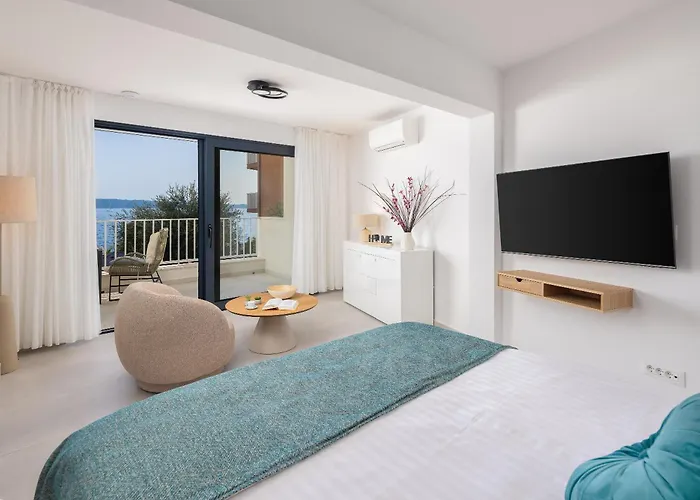 Leonardo Apartment *