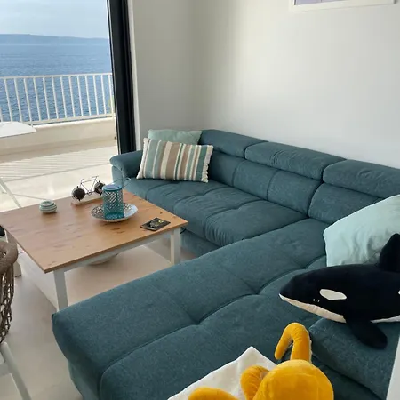 Leonardo Apartment